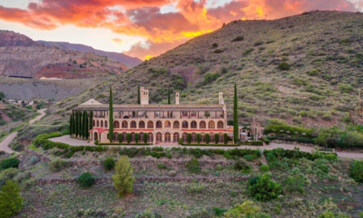 The Revival of the The Little Daisy: Arizona’s Storied Mansion Reimagined for the Era of Experiential Luxury